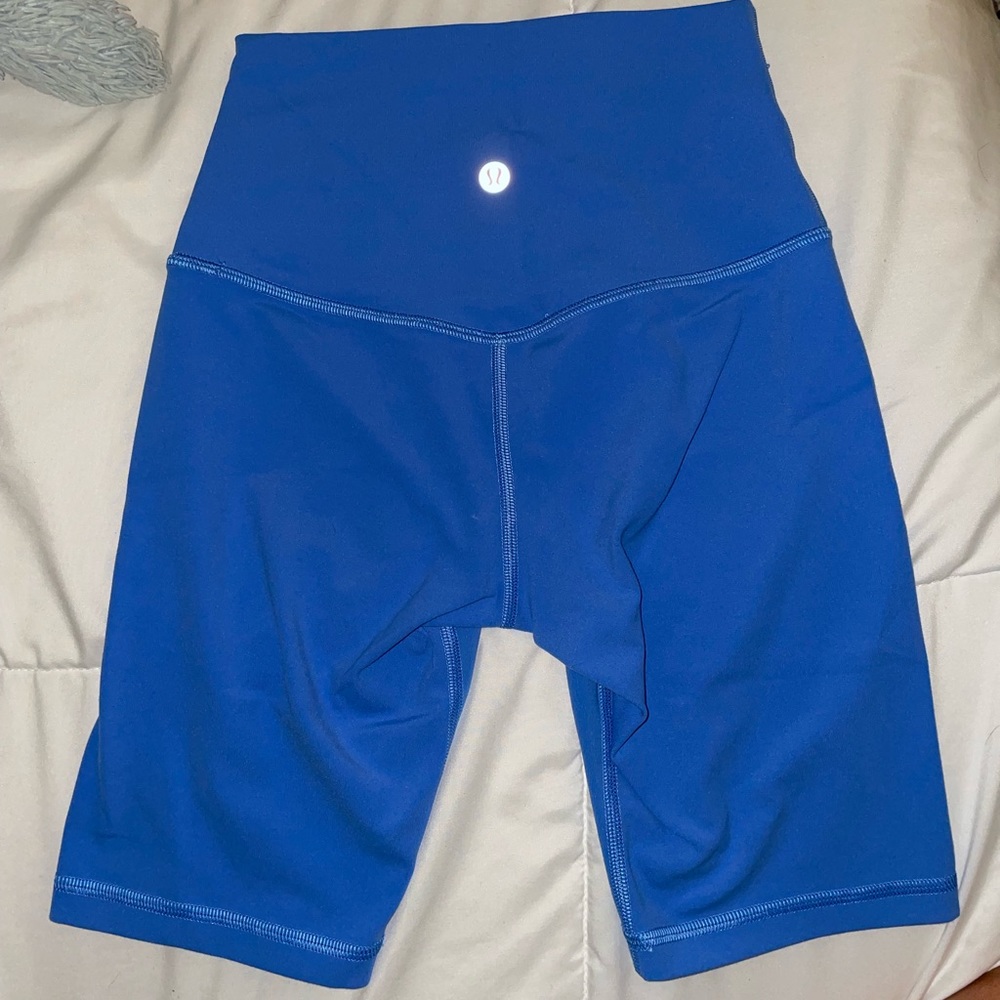 Lululemon blue Nile 8” biker shorts